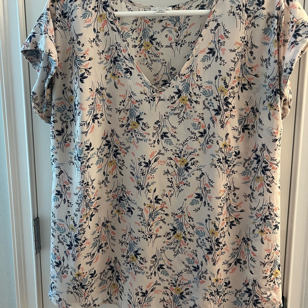 Motherhood Cream Floral V-Neck Blouse